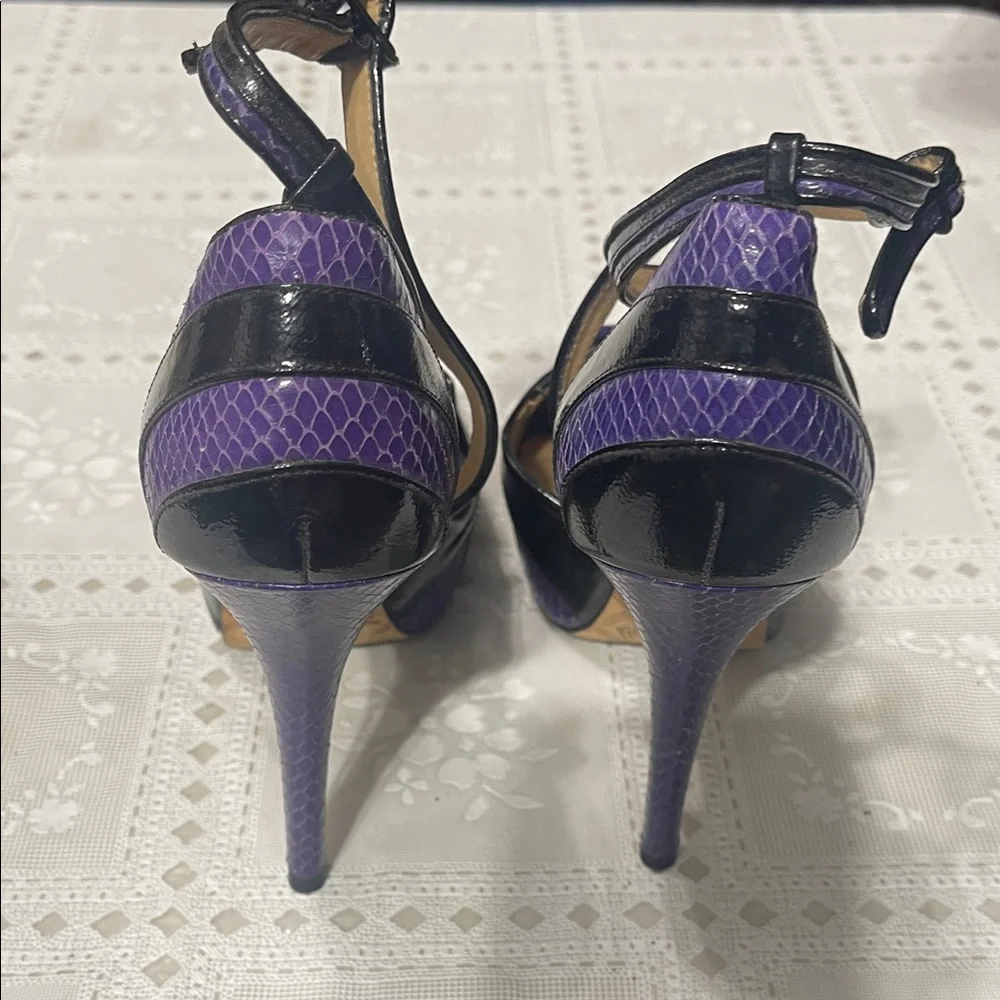 L.A.M.B. Miyagi Platform Purple Snakeskin Black Patent Leather Strappy Heels 9